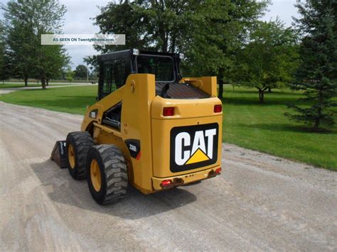 cat 236 skid steer specifications